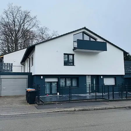 Apartman Cozy & Small Apartment-boeblingen *